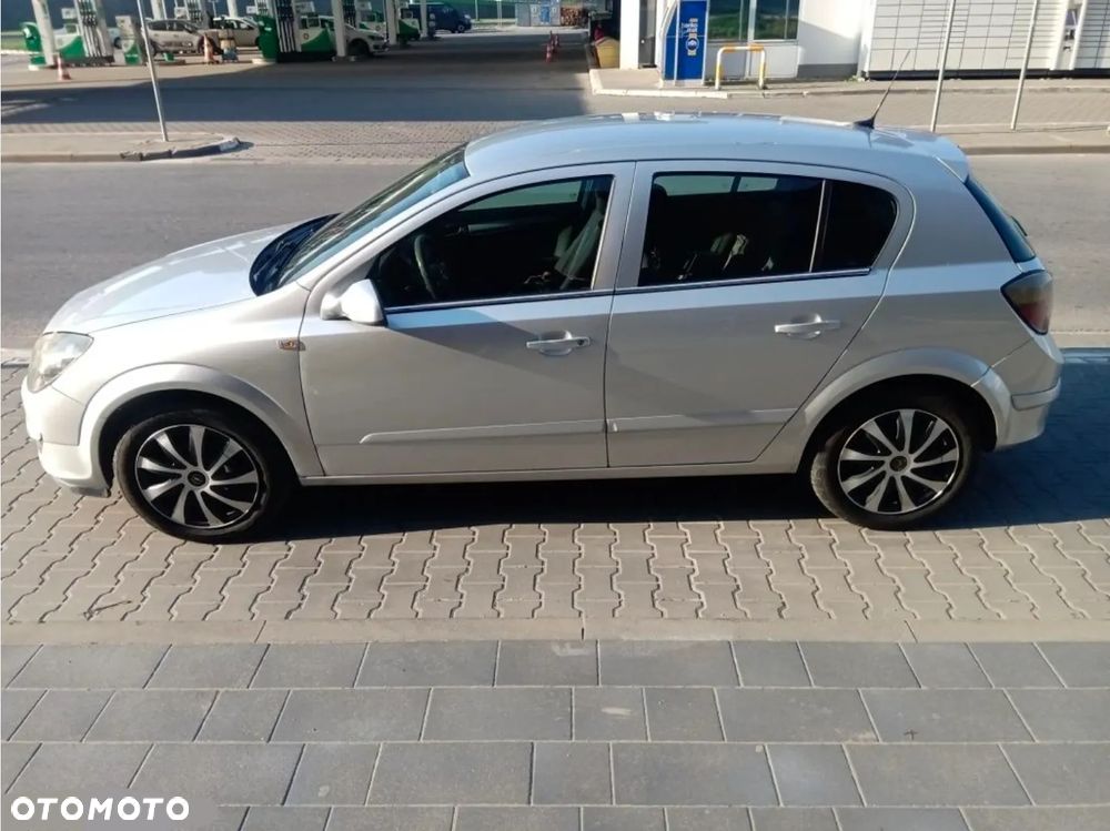 Opel Astra 1.7 CDTI Cosmo - 7