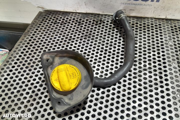 Buson umplere ulei 8200795333 8200795333 Renault Trafic 3 [2014 - 202 - 2