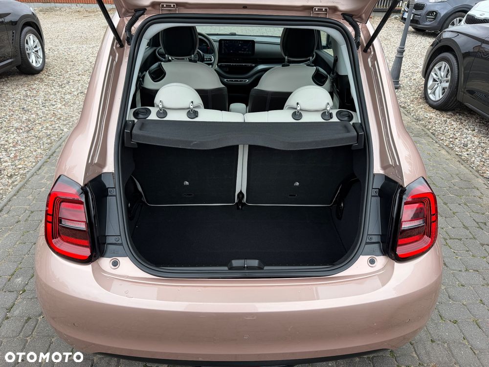 Fiat 500e 42kWh la Prima (by Bocelli) - 18