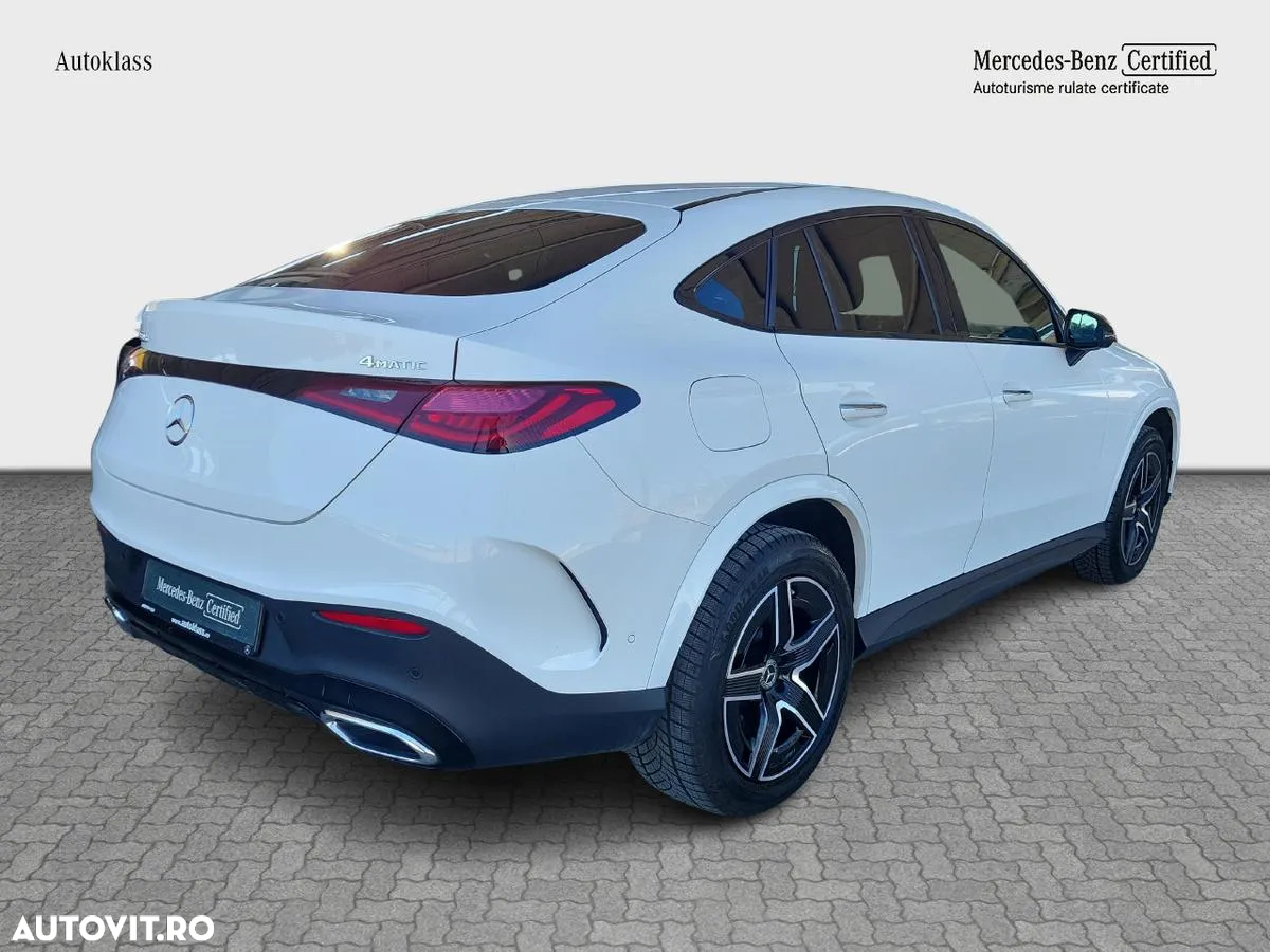 Mercedes-Benz GLC 300 e 4MATIC - 9