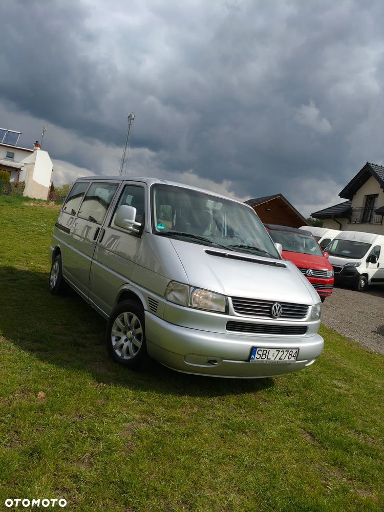 Volkswagen Multivan - 14