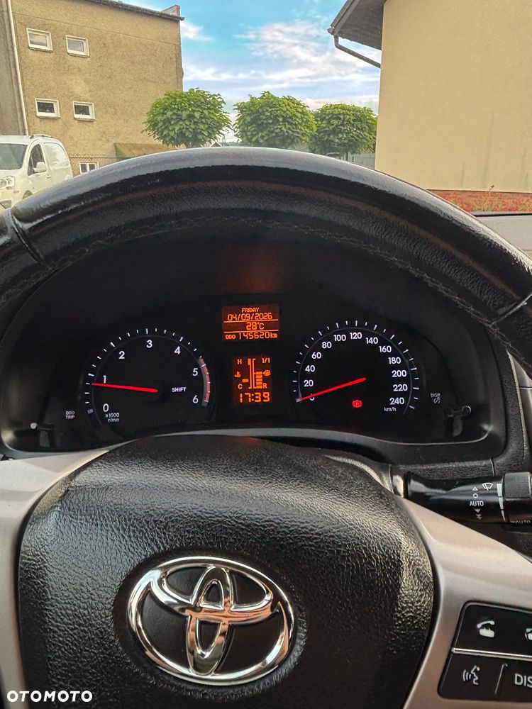 Toyota Avensis 2.0 D-4D PowerBoost Premium - 10