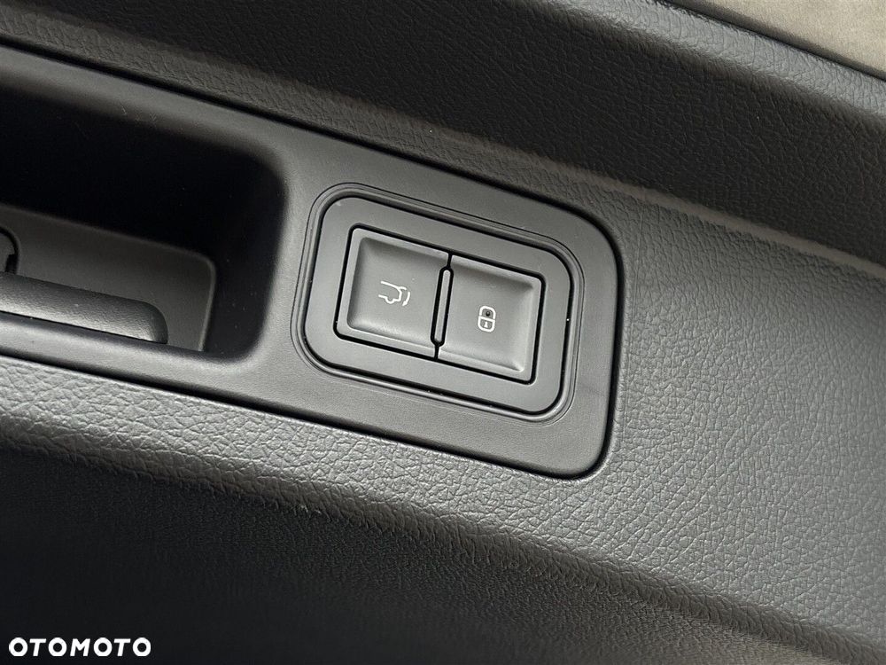 BYD Seal U - 35