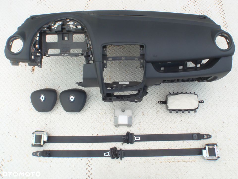 RENAULT CLIO 4 IV LIFT DESKA KONSOLA KOKPIT PULPIT PÓŁKA PARAPET AIRBAG okazja warto sprawdź Raz2 !! - 11