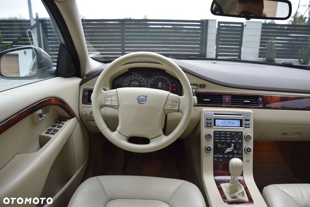Volvo S80 2.5T Momentum - 29