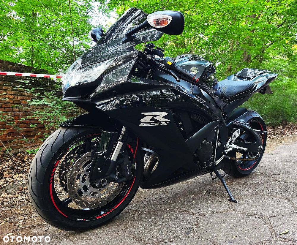 Suzuki GSX-R - 3