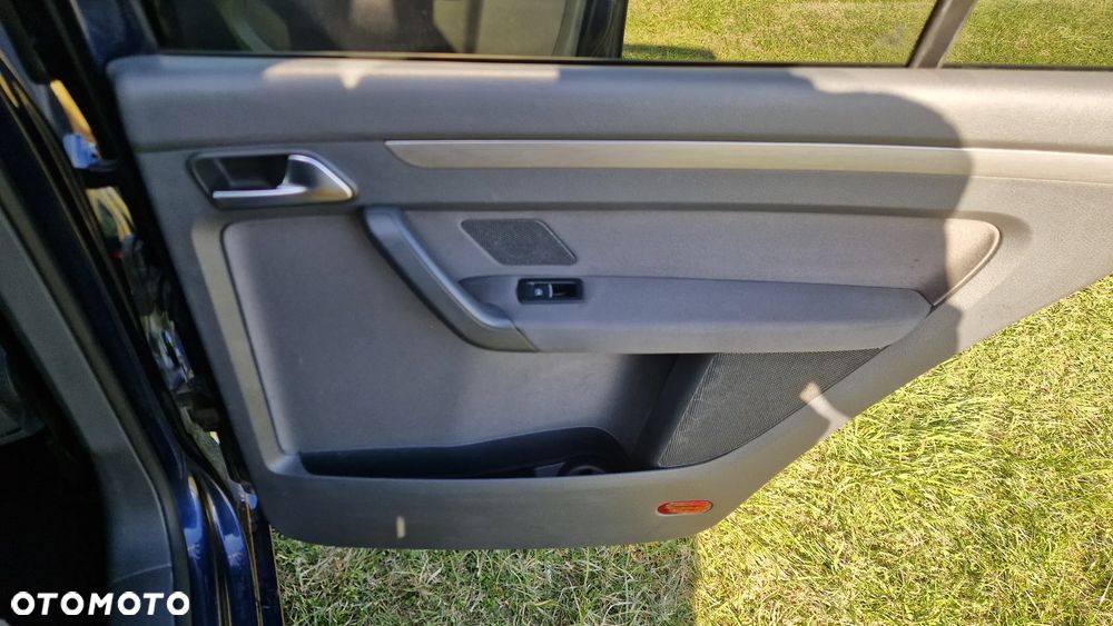 Volkswagen Touran 1.4 TSI Comfortline - 9