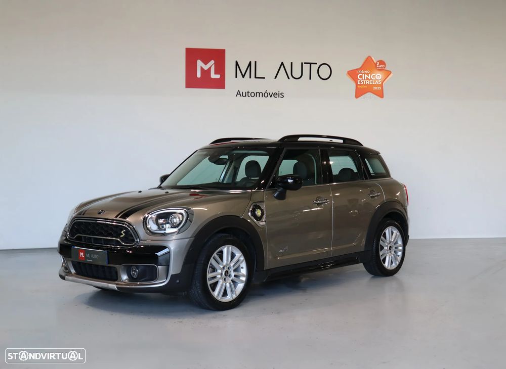 MINI Countryman Cooper SE ALL4 Auto - 1