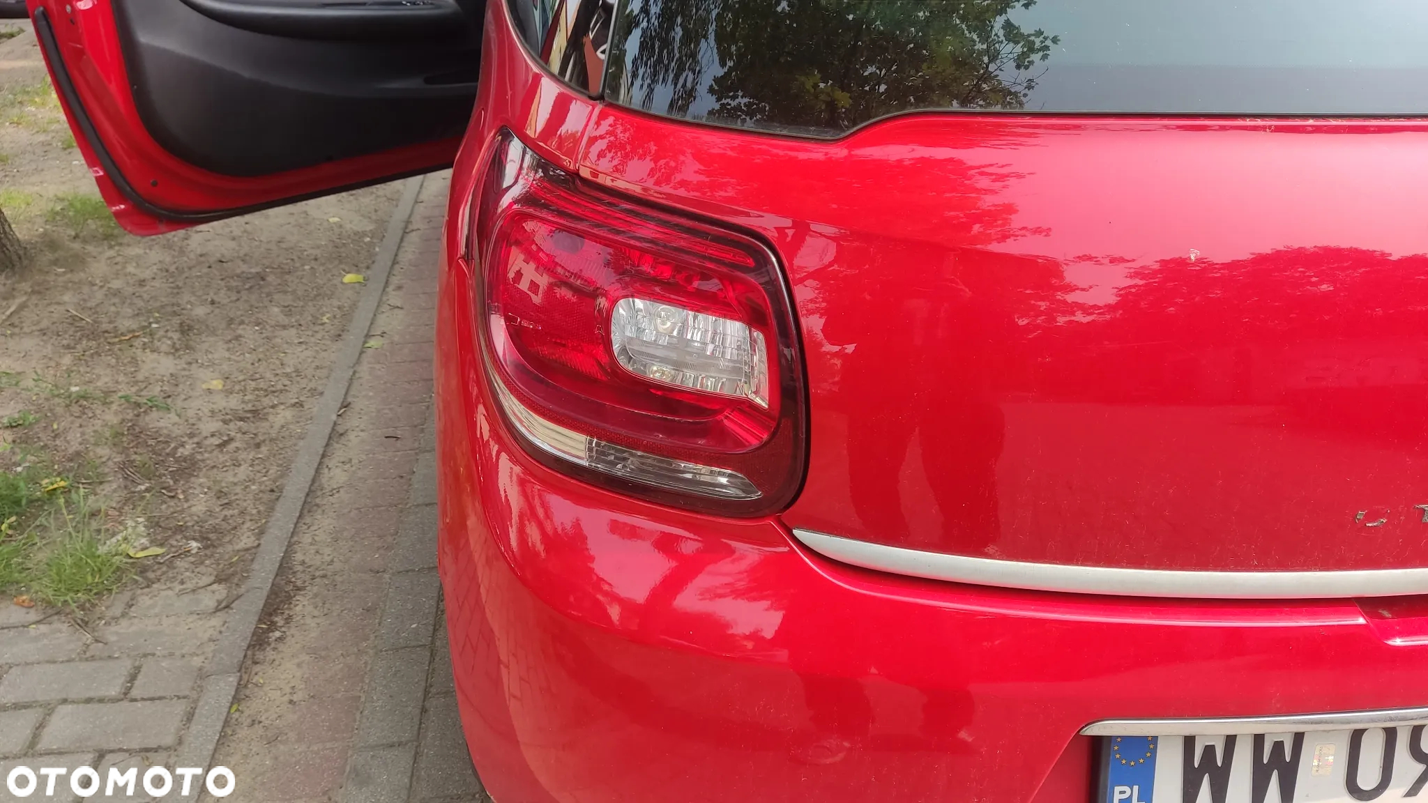 Citroën DS3 1.6 THP SportChic - 3