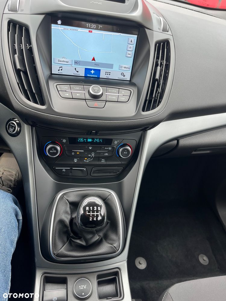 Ford Kuga 1.5 EcoBoost 2x4 Business Edition - 20