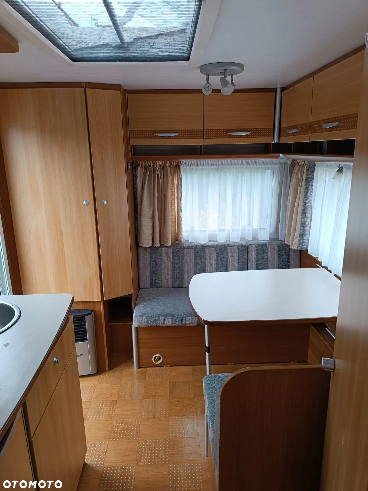 Inny CARADO HYMER - 17