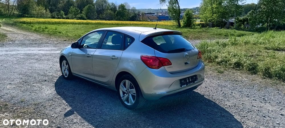 Opel Astra 1.4 Selection - 6