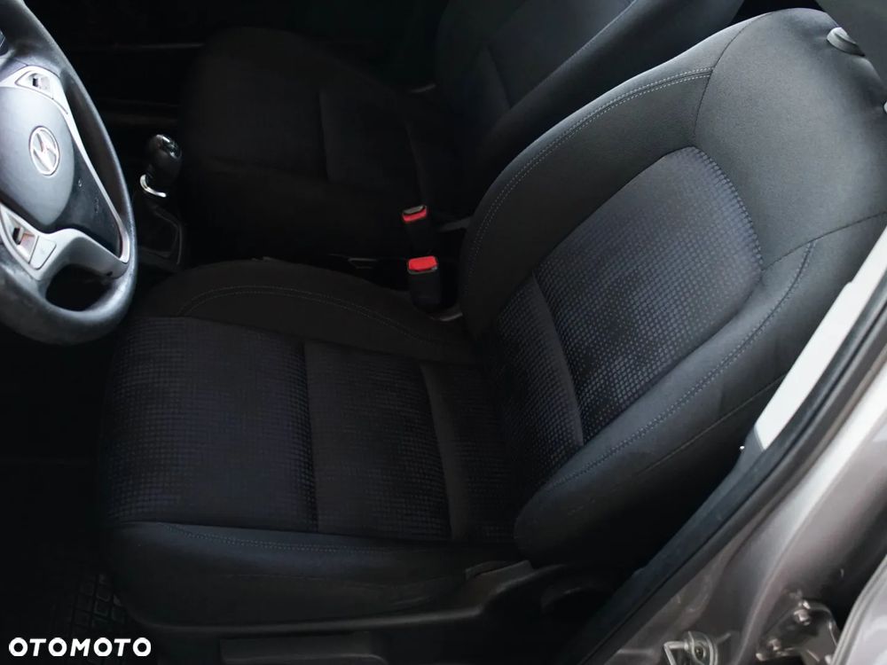 Hyundai ix20 - 13