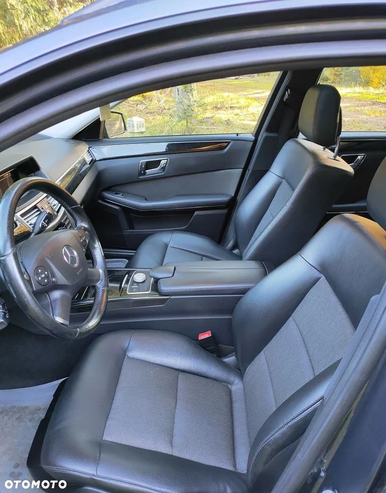 Mercedes-Benz Klasa E 350 CDI BlueEff Avantgarde - 2