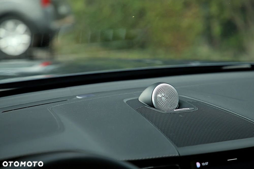 Volvo XC 60 B6 B AWD Ultimate Bright - 16