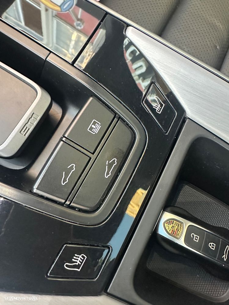 Porsche 911 (992) Carrera S PDK - 15