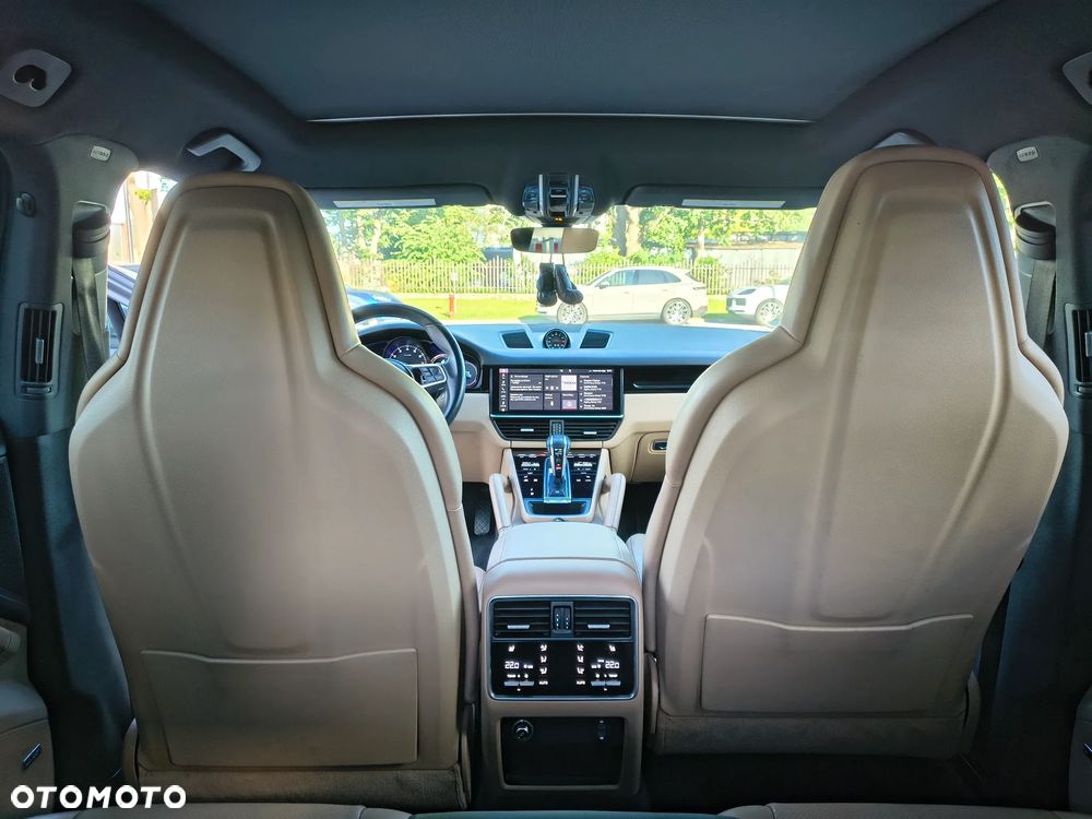 Porsche Cayenne Platinum Edition - 8