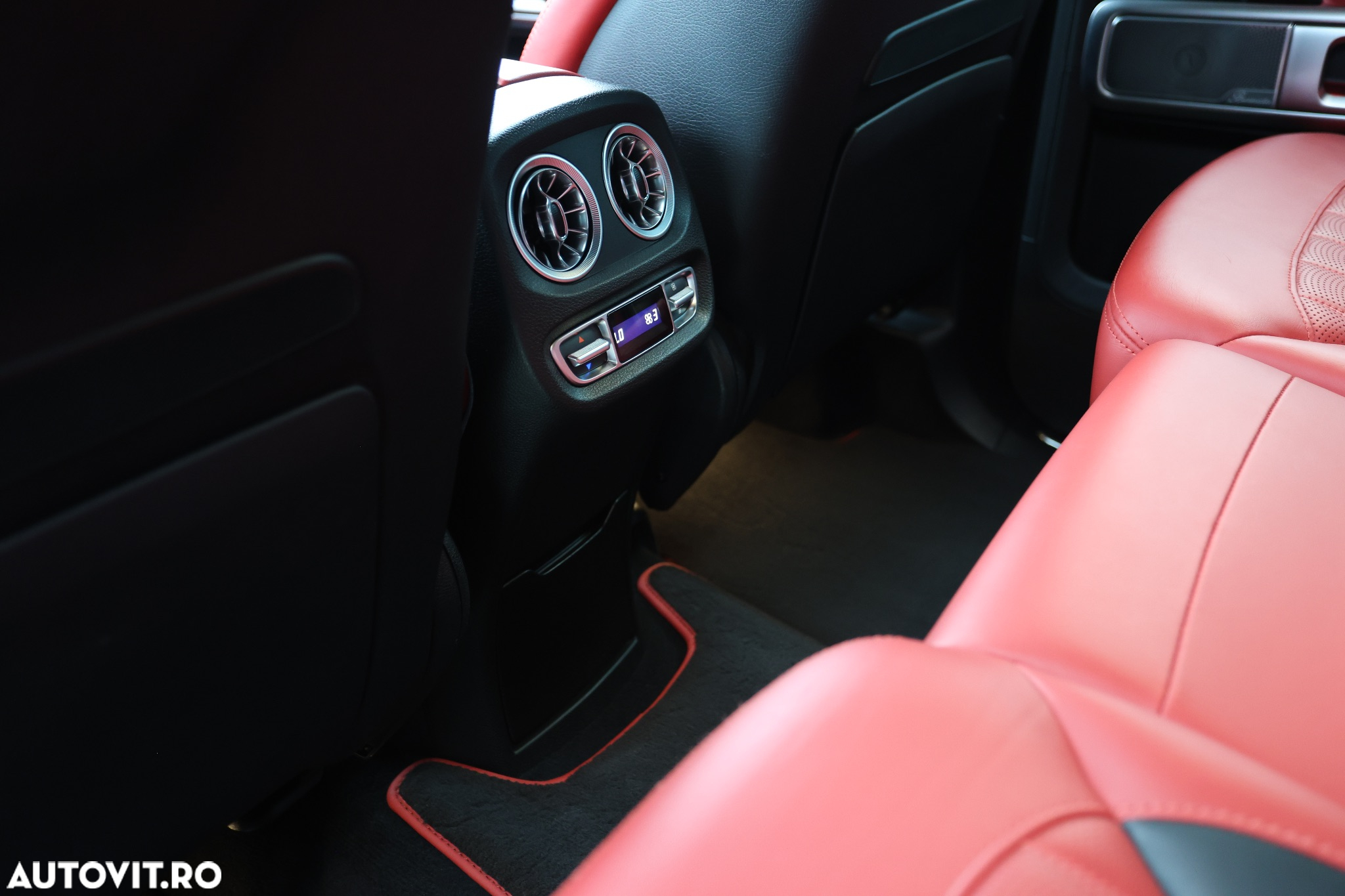 Mercedes-Benz G 500 9G-TRONIC AMG Line - 22