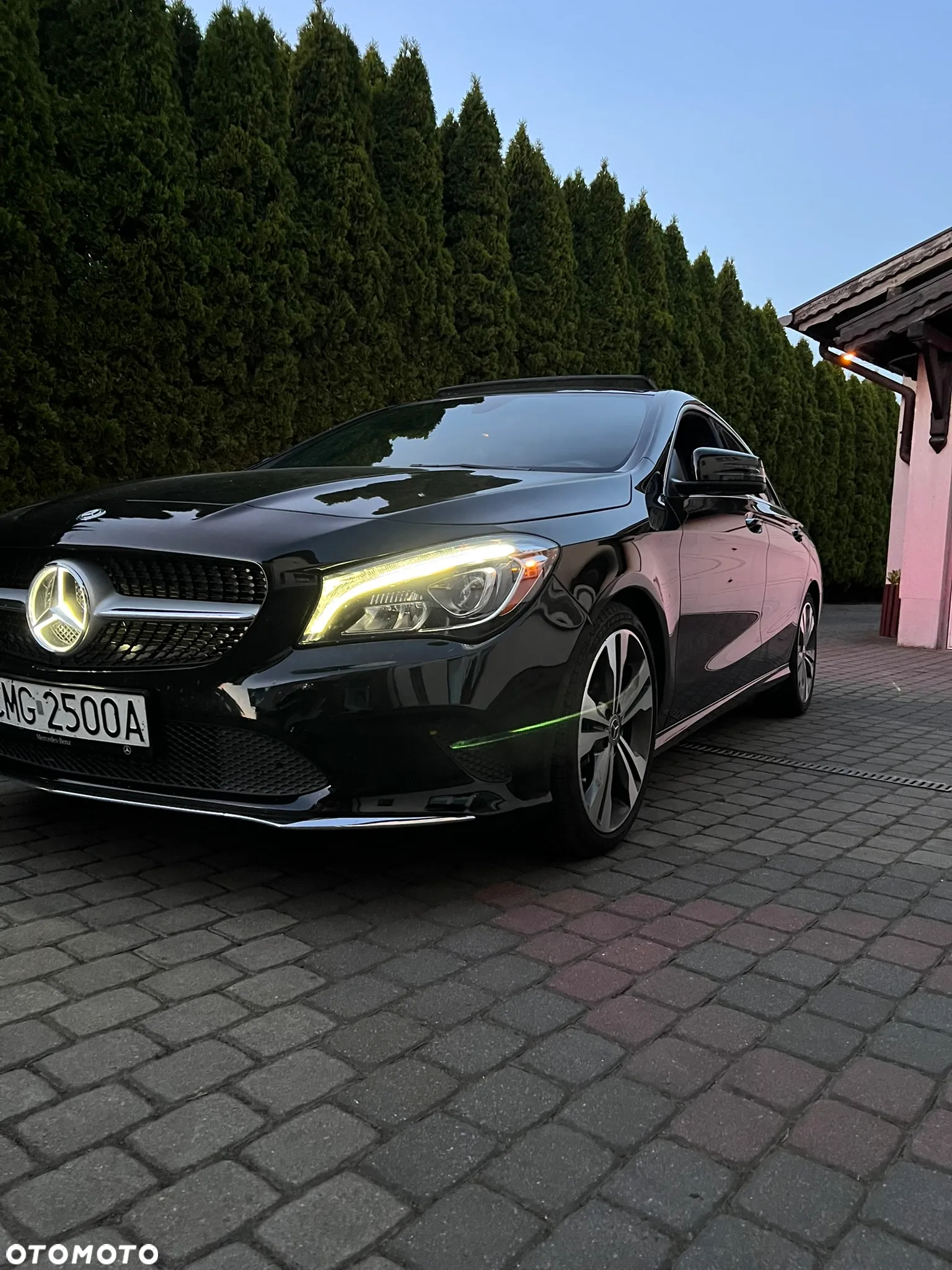 Mercedes-Benz CLA 250 7G-DCT - 3