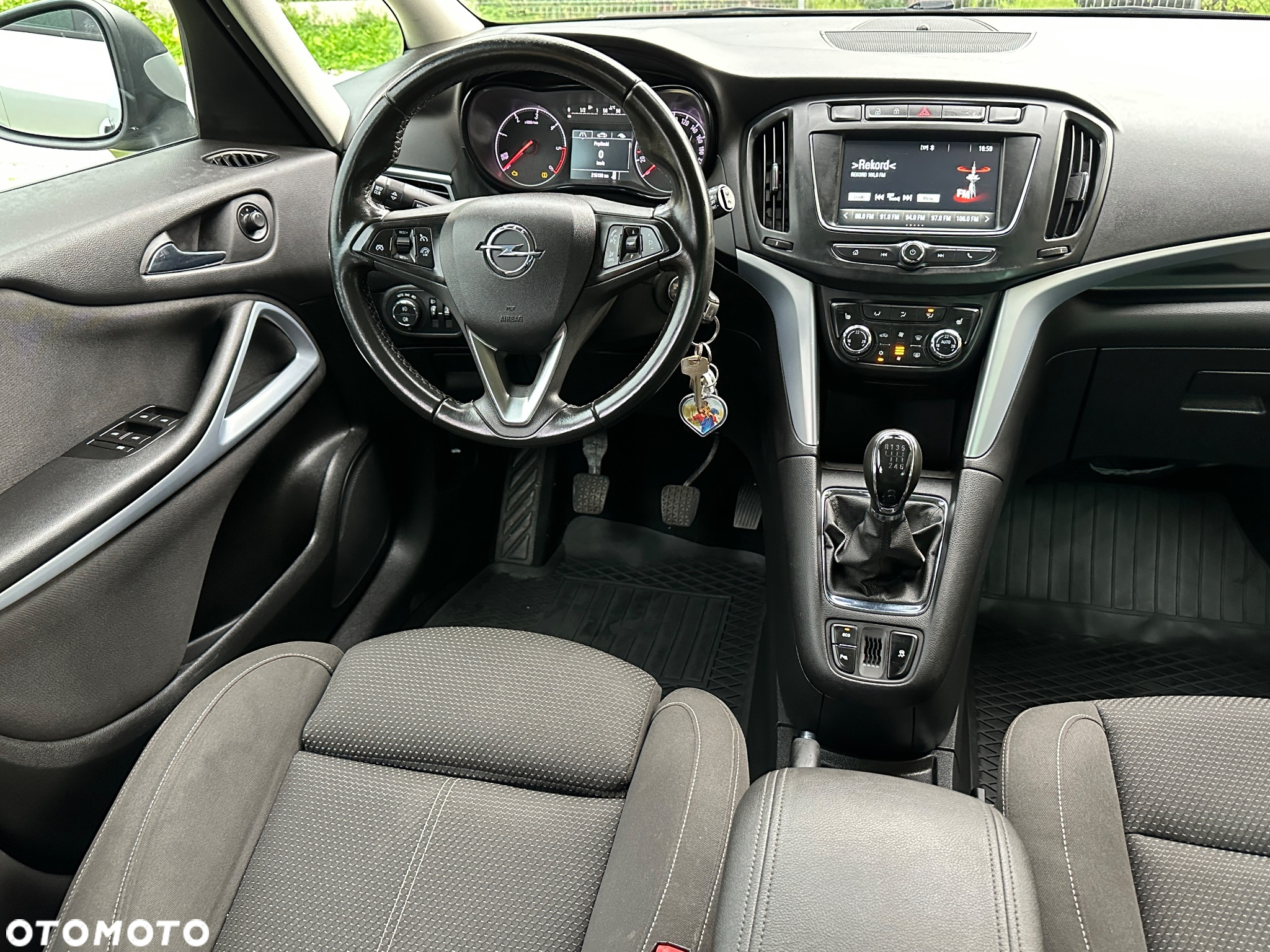 Opel Zafira 1.6 CDTI Elite S&S - 24