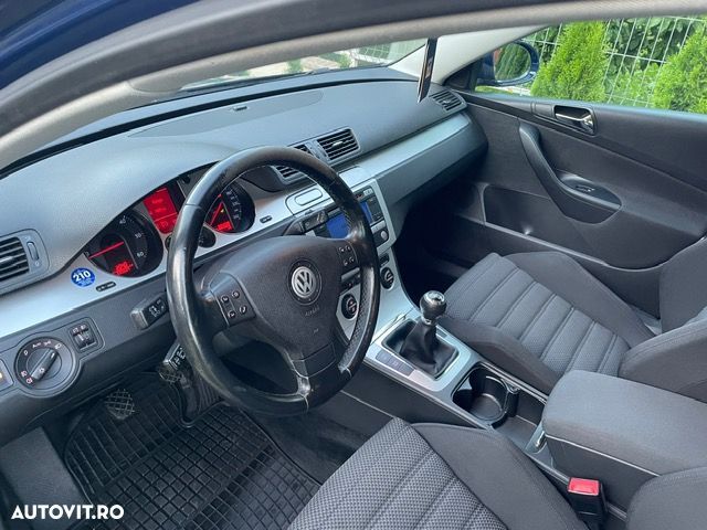 Volkswagen Passat 2.0 TDI 4Motion Trendline - 5