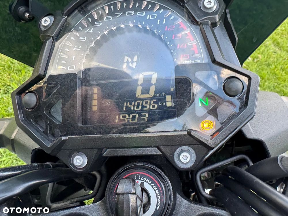 Kawasaki Ninja 400 - 8