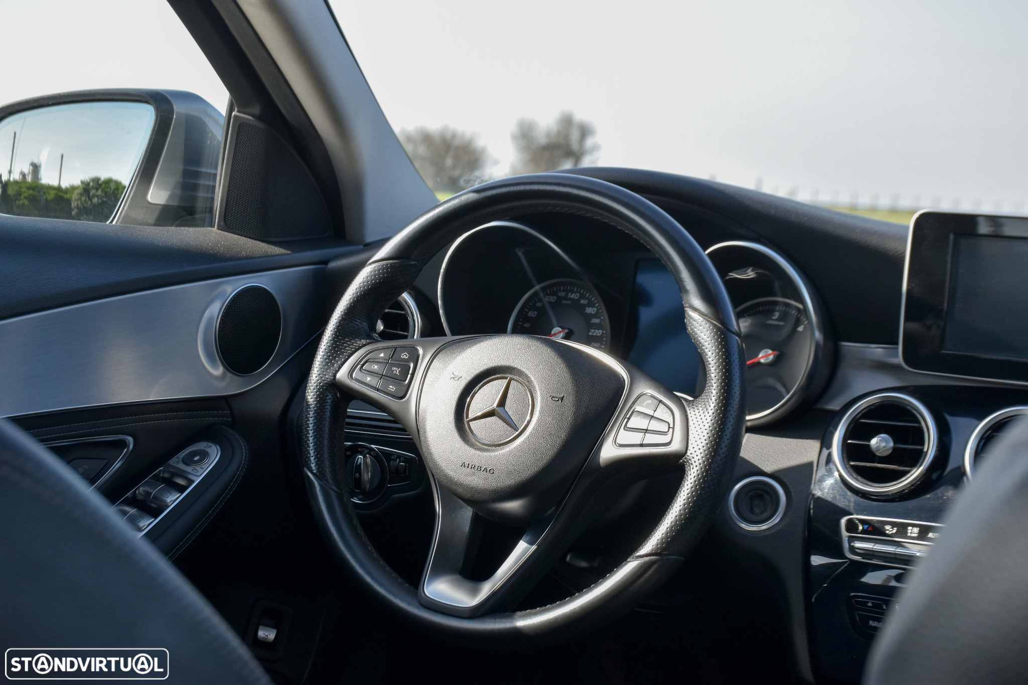 Mercedes-Benz C 180 BlueTEC Avantgarde - 16