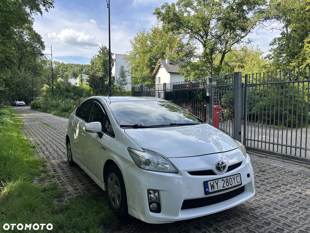 Toyota Prius - 1