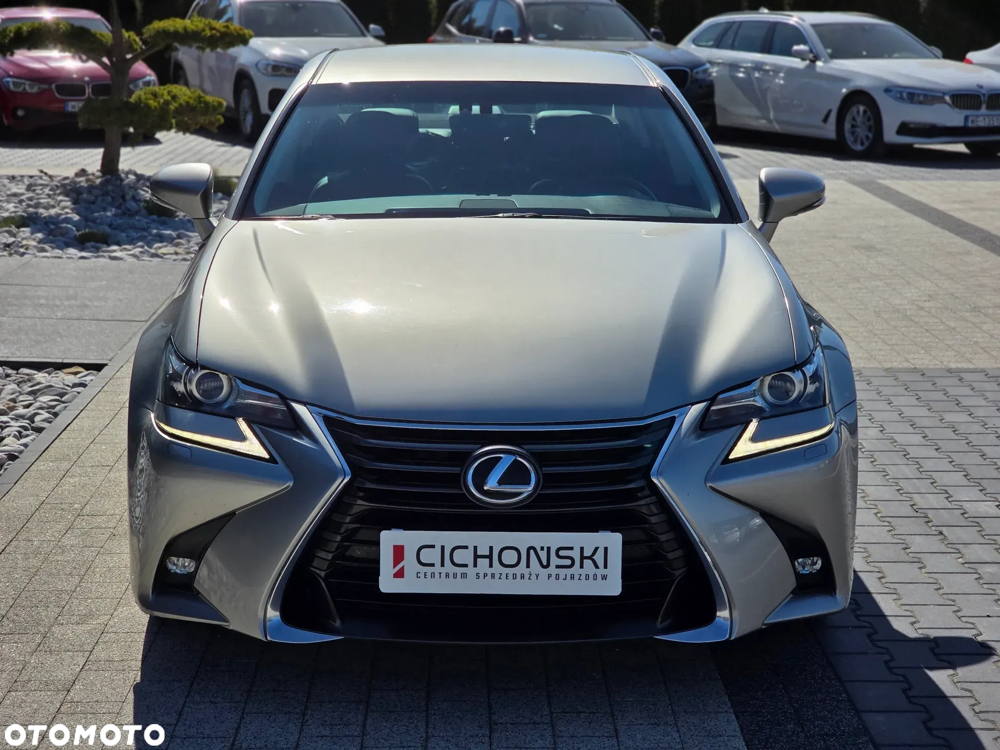 Lexus GS 200t / 300 F Sport - 3