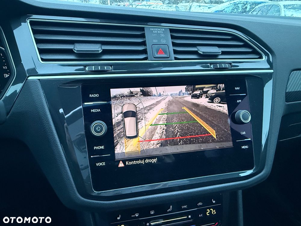 Volkswagen Tiguan 2.0 TDI SCR DSG R-Line - 17