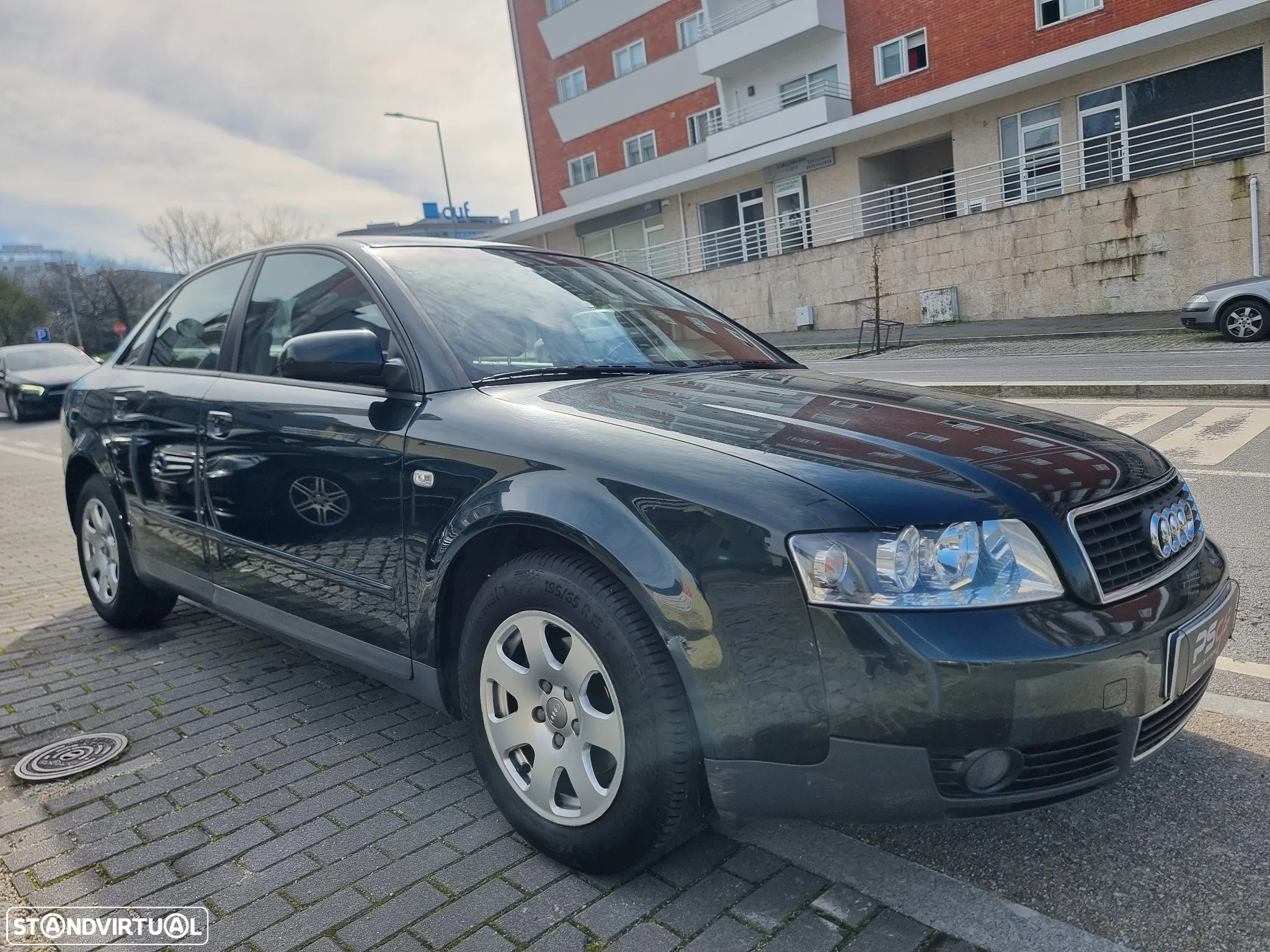 Audi A4 1.6 Exclusive - 16