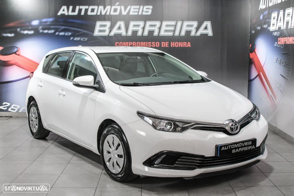 Toyota Auris 1.4 D-4D Comfort - 1