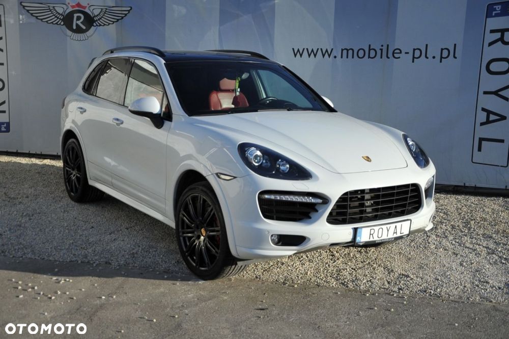 Porsche Cayenne - 3