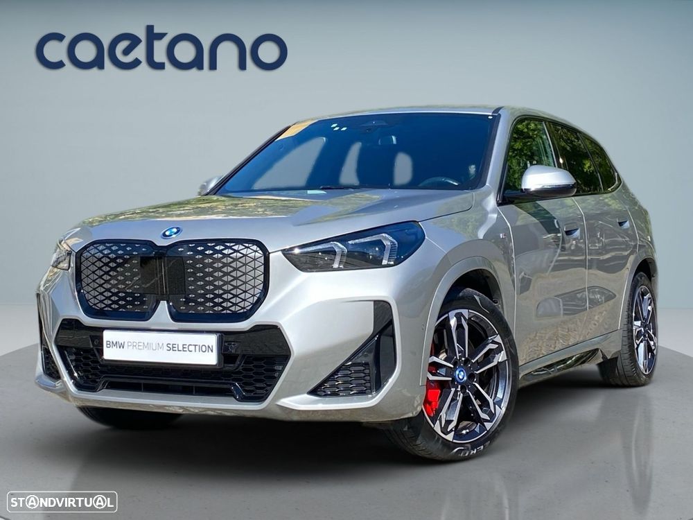 BMW iX1 eDrive20 Pack Desportivo M Pro - 1
