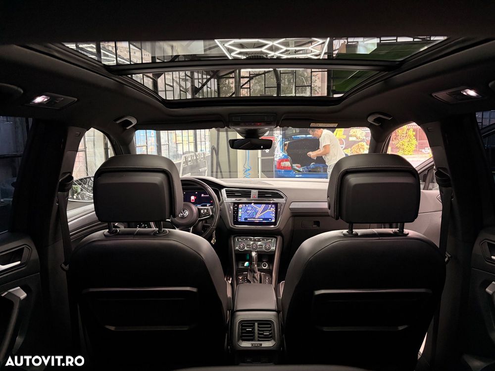 Volkswagen Tiguan - 14