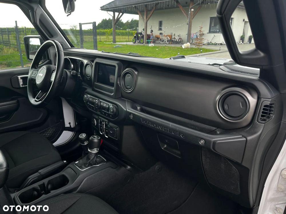 Jeep Wrangler Unlimited GME 2.0 Turbo Freedom - 21