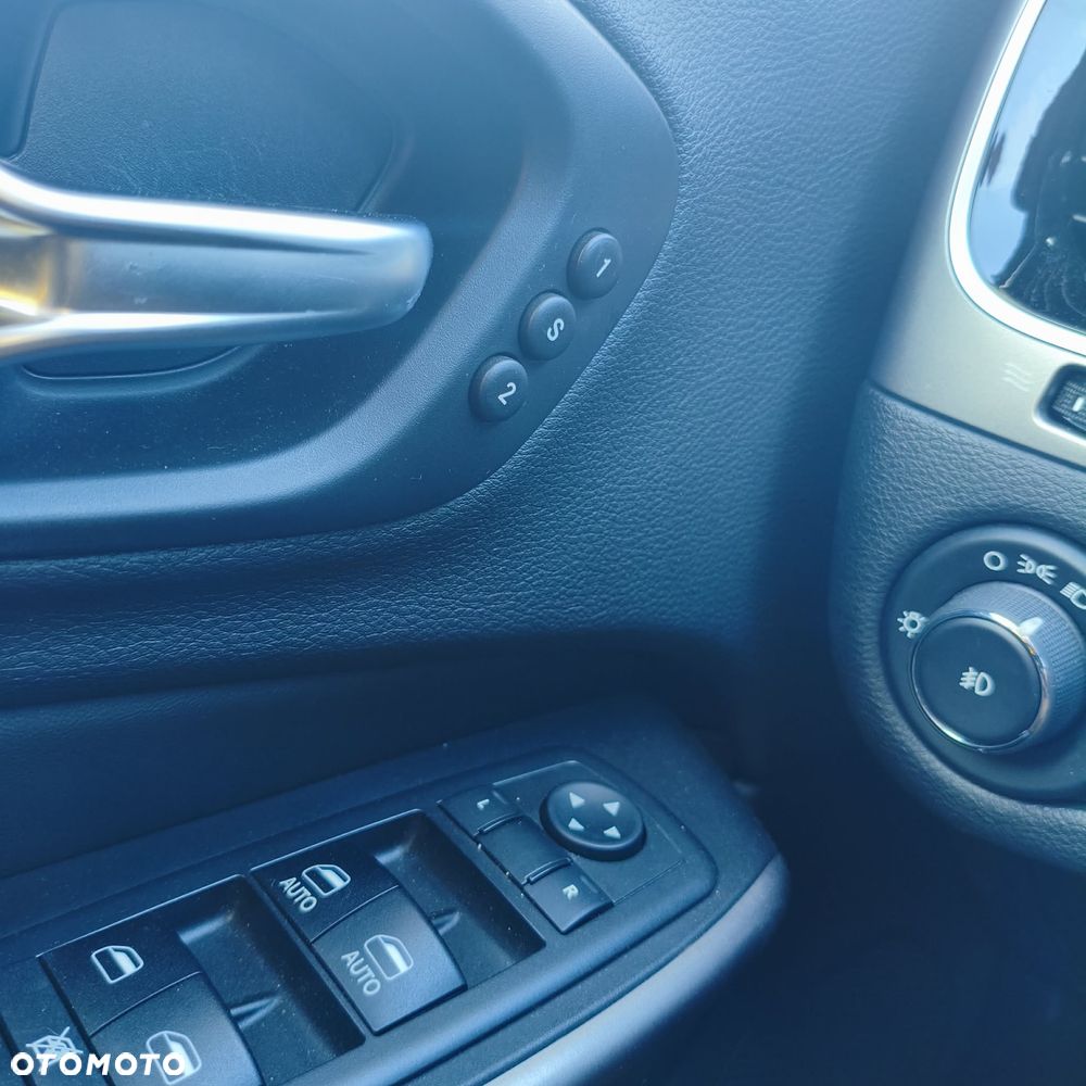 Jeep Cherokee 2.0 GME Active Drive I Limited - 10