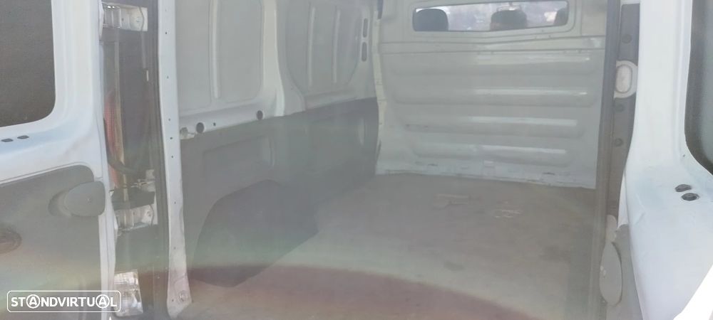 Nissan Primastar - 4