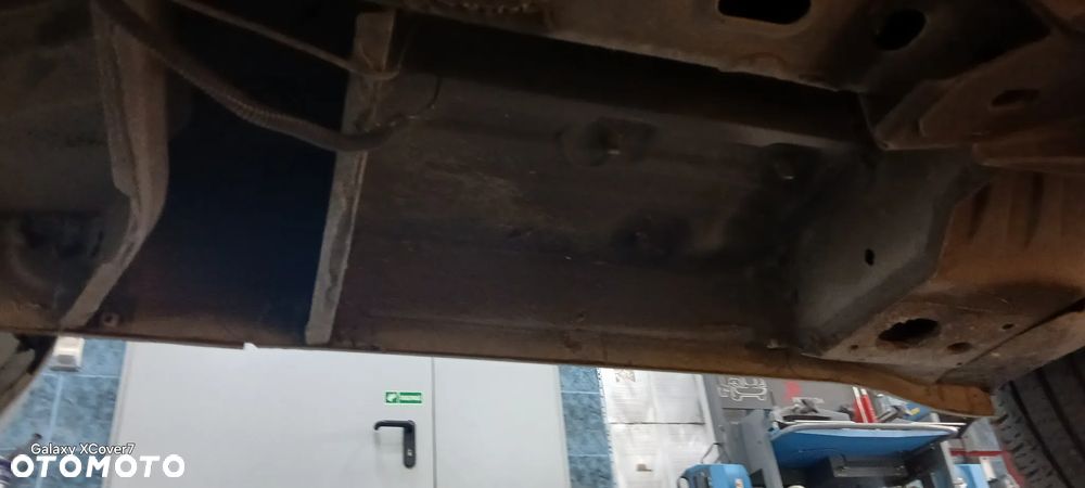 KNAUS R06 - 20