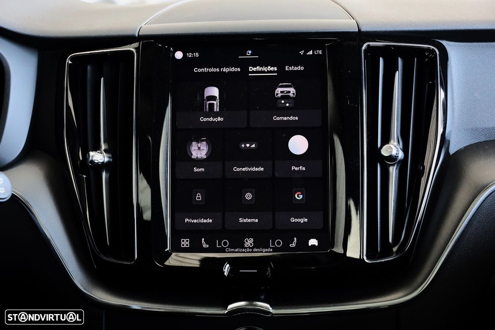 Volvo XC 60 2.0 T6 PHEV Core AWD - 33