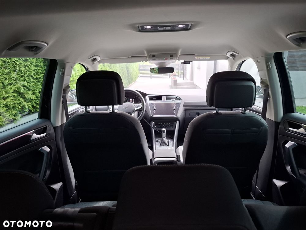 Volkswagen Tiguan - 17