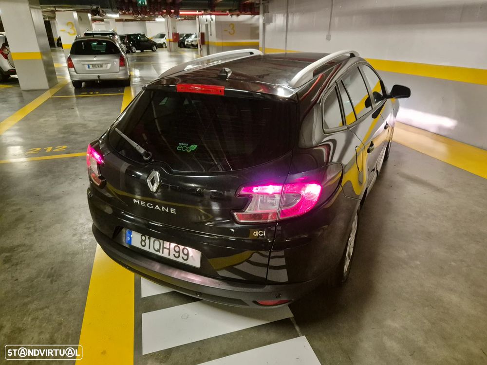 Renault Mégane Sport Tourer 1.5 dCi Limited SS - 12