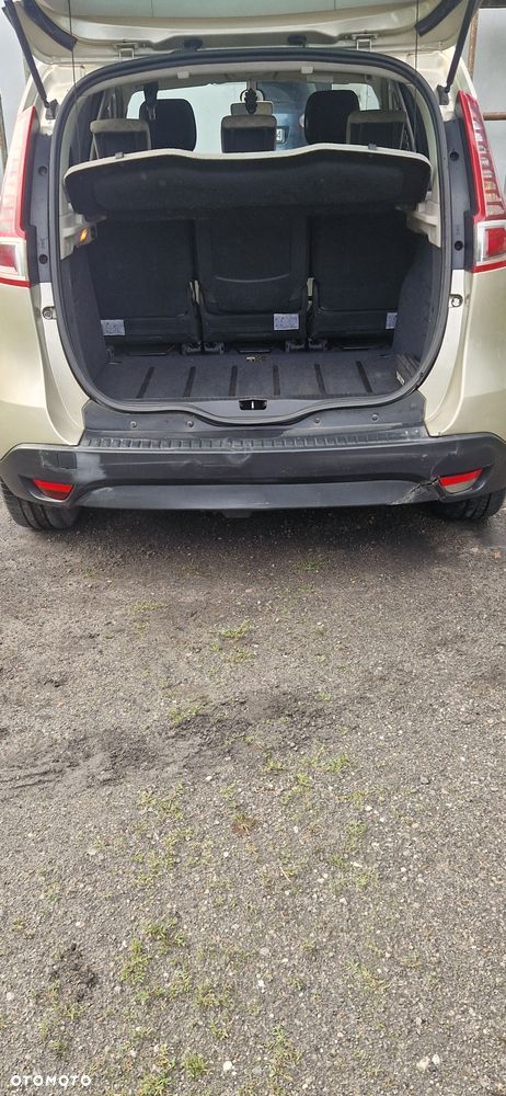 Renault Scenic - 5