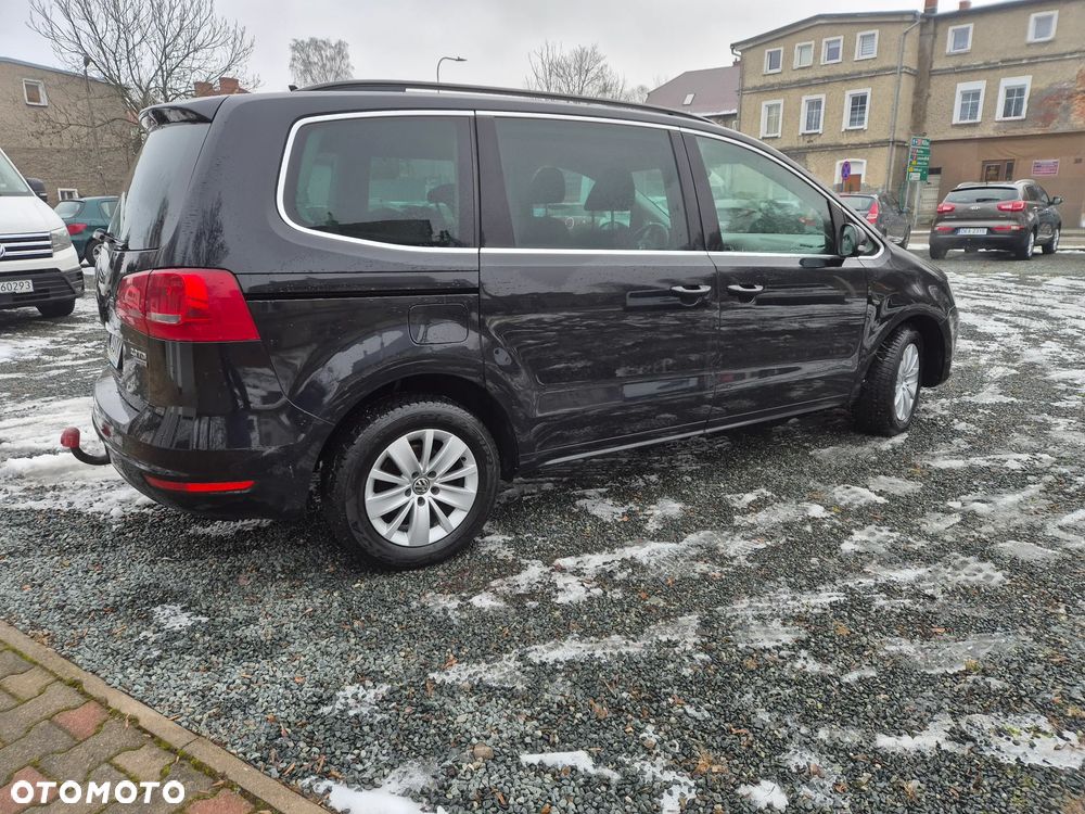 Volkswagen Sharan 2.0 TDI DPF BlueMotion Comfortline - 6