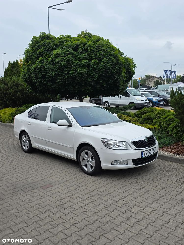 Skoda Octavia 1.6 Elegance - 3
