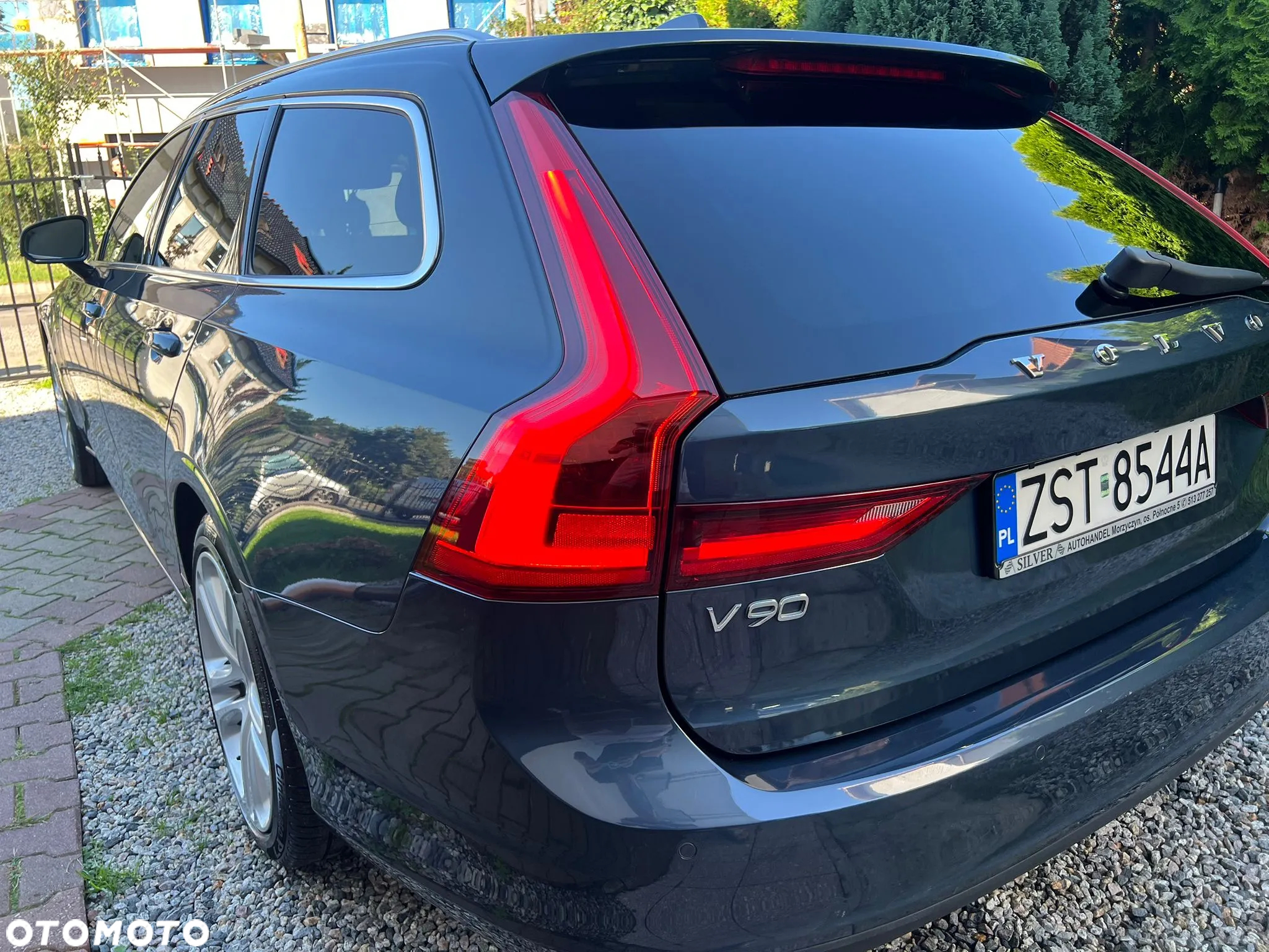 Volvo V90 D3 Momentum - 12