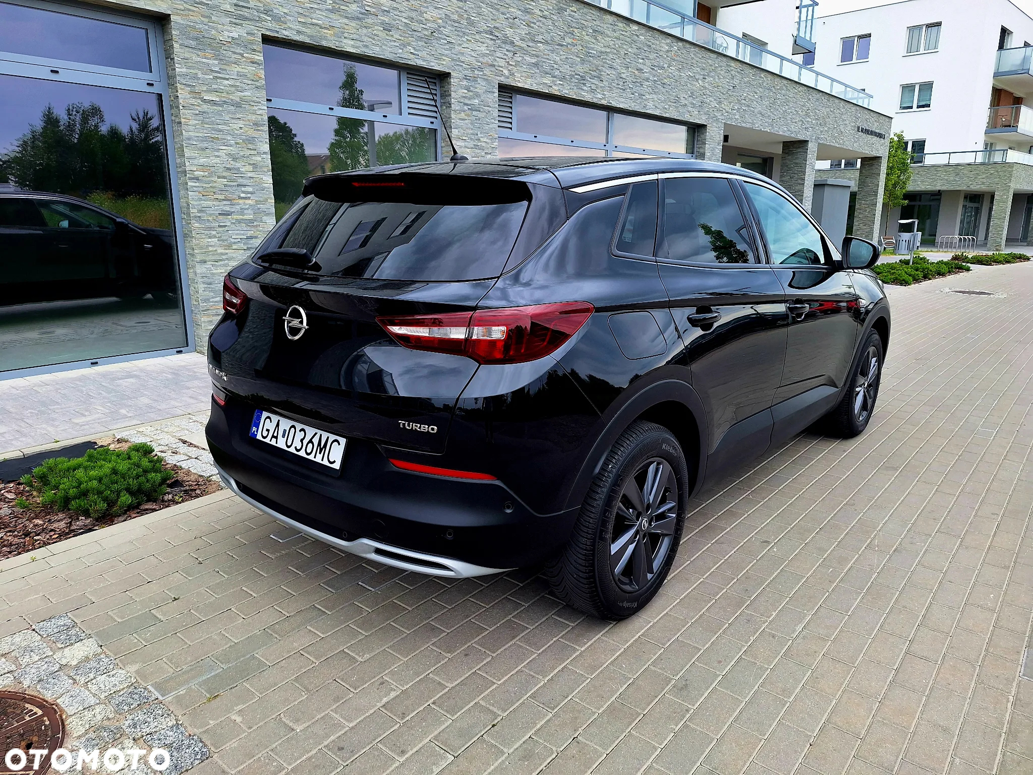 Opel Grandland X 1.2 T Elite S&S - 3
