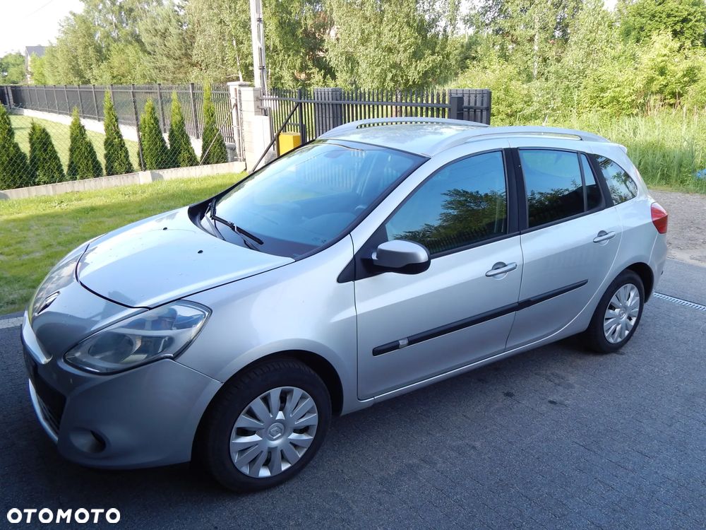 Renault Clio - 1