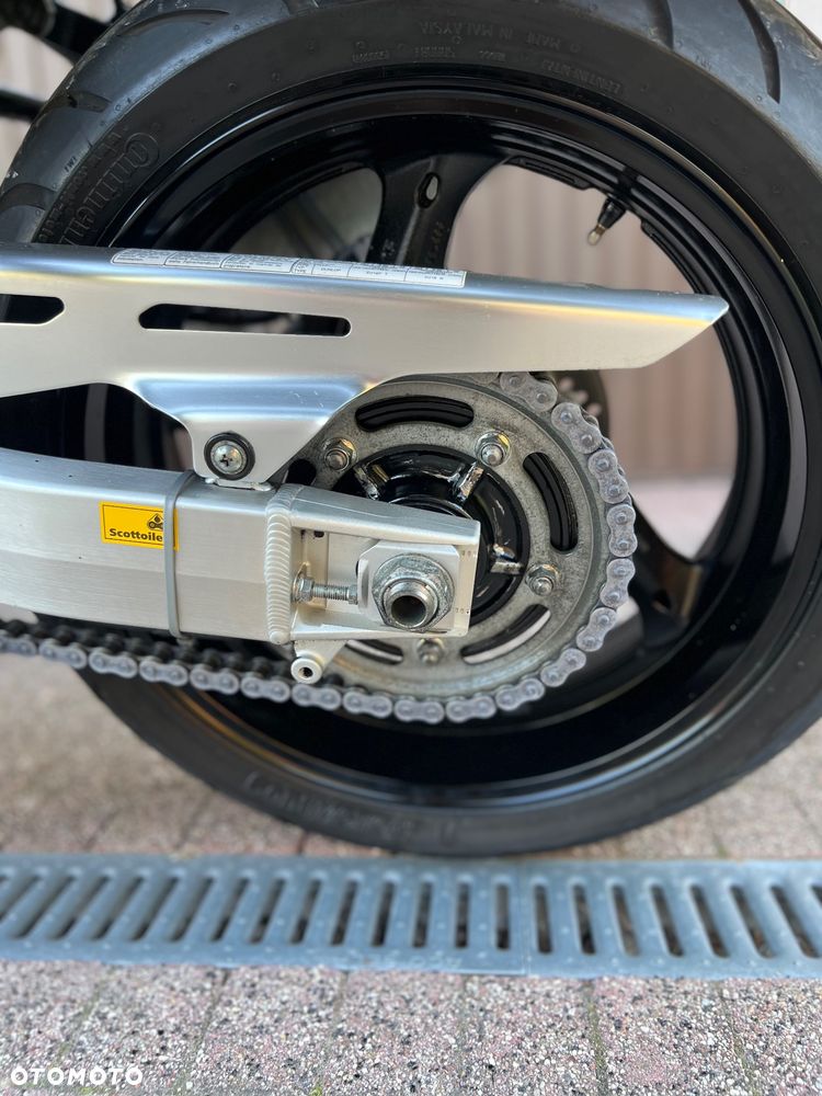 Suzuki Bandit - 21