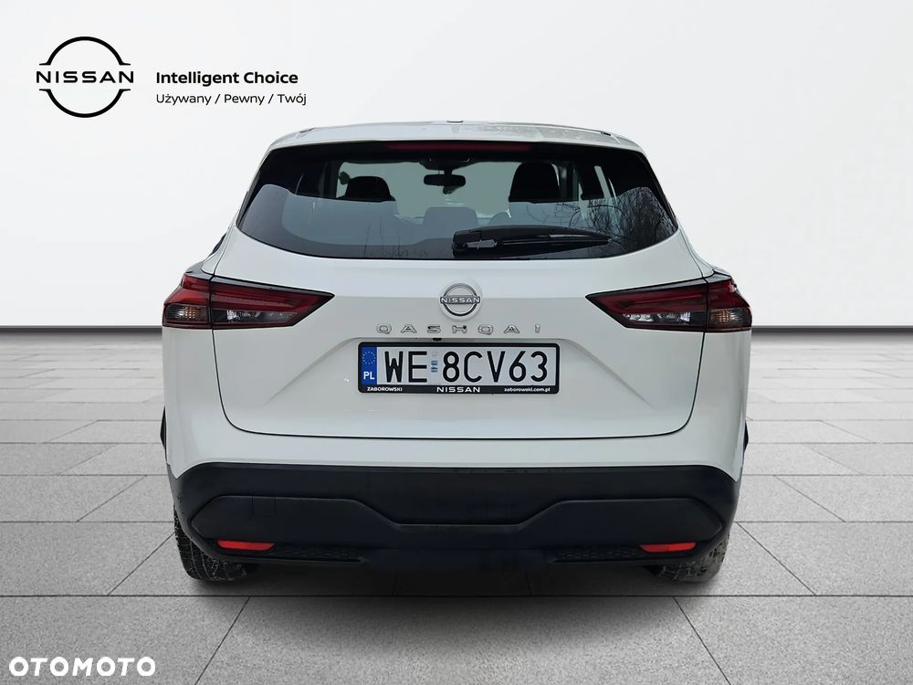 Nissan Qashqai 1.3 DIG-T MHEV Acenta Xtronic - 4